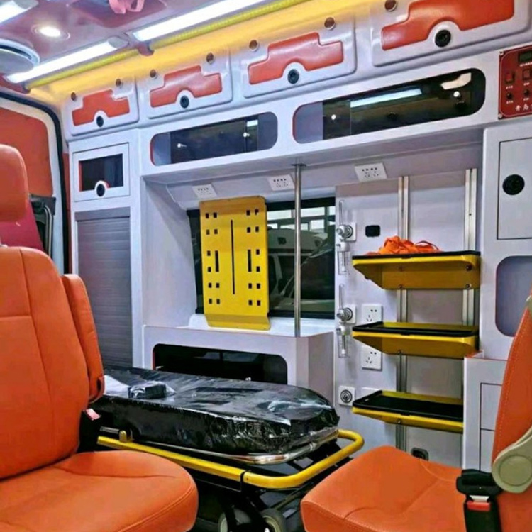 米易长途救护车护送病人租赁价格